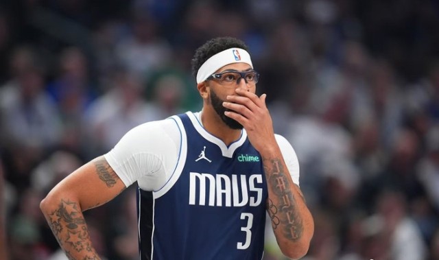 盛世棋牌官网-最后一舞变被迫退役！控卫之神惨淡收场，40岁了还拿自己当领袖|克里斯·保罗|快船|明尼苏达森林狼队|安东尼-戴维斯|安东尼·戴维斯_新浪体育_新浪新闻